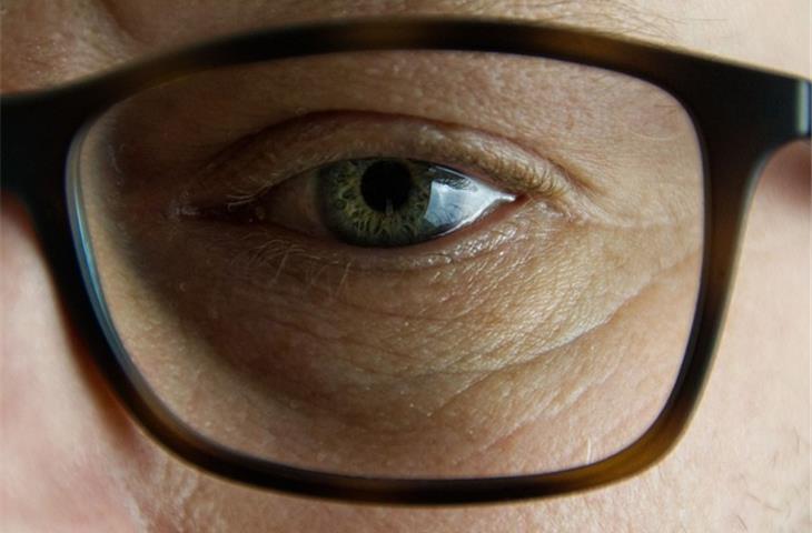 Standard products for eyes