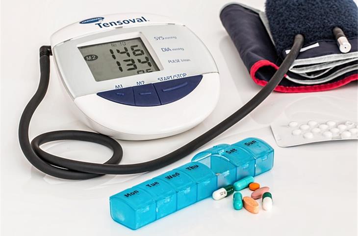 non-invasive blood pressure simulator