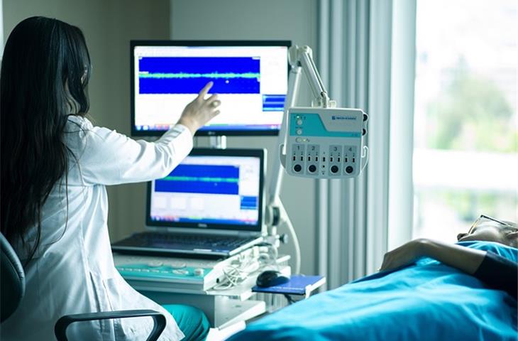 Medical optical equipment testing