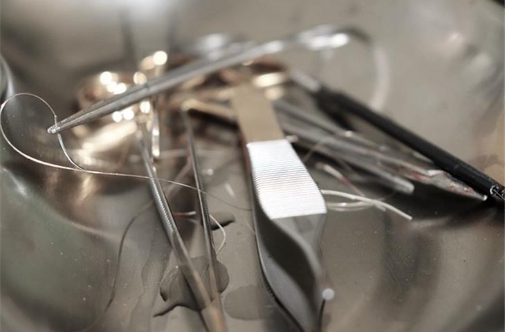 Surgical instrument test instrument