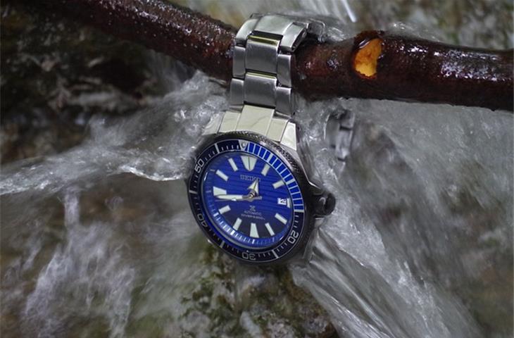 what is ipx waterproof