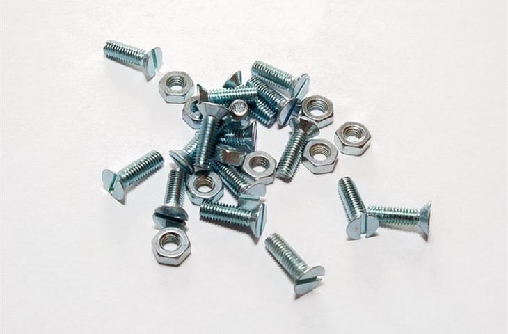 cycle thread screws
