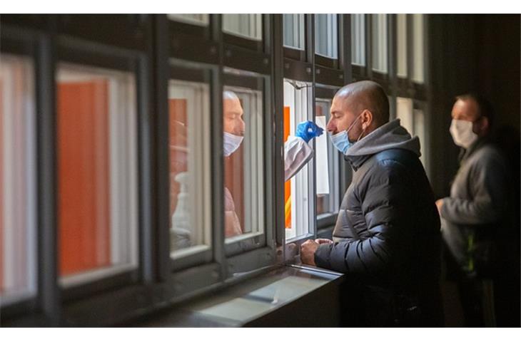 safety glazing strength test device