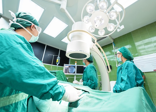 basic surgical instruments with names