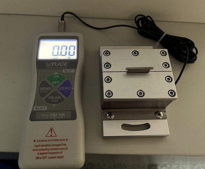 plastic shaft core for lithium battery