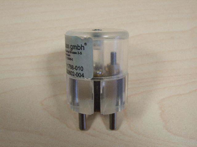 luer lock connection image
