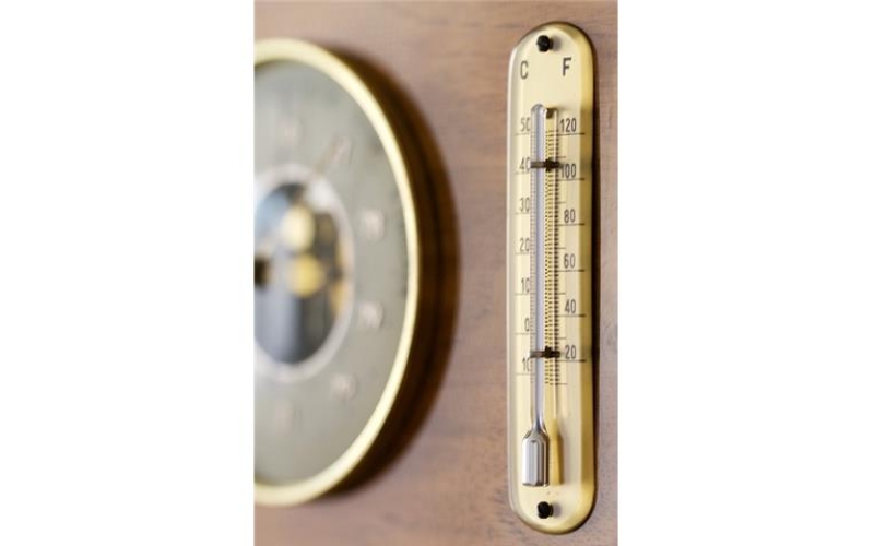 The Role and Requirements of Temperature and Humidity Chambers
