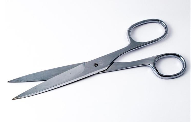 Essentials of Surgical Clamp Scissors: Key Parts and Functions