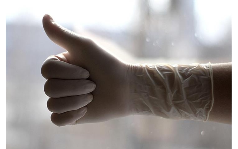 Why Plastic Latex Gloves Are Essential