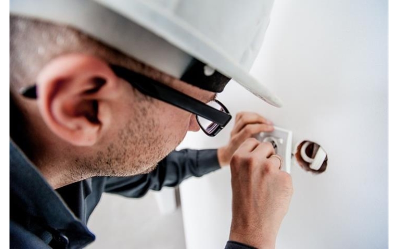 Why Choose the Right Plug Socket Tester Supplier?