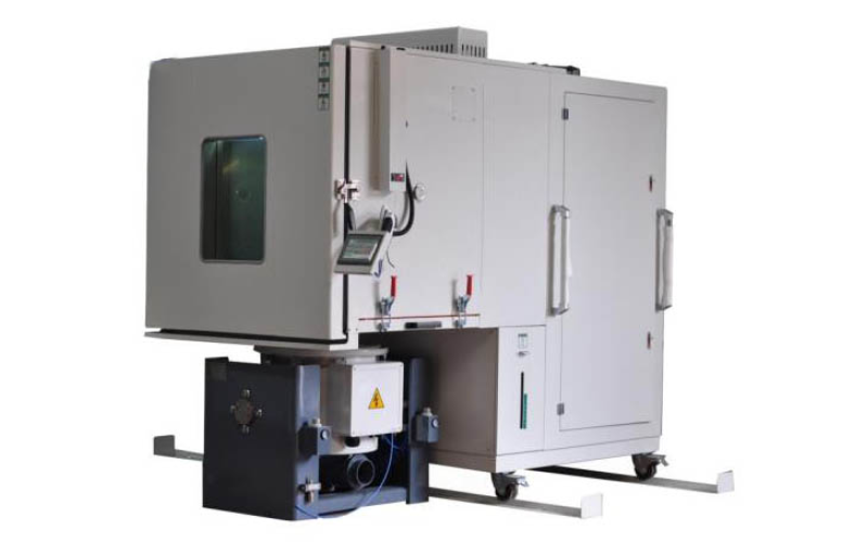 Temperature, humidity and vibration three-in-one test chamber